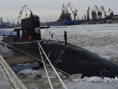 Russia commissions new ultra-silent submarine 